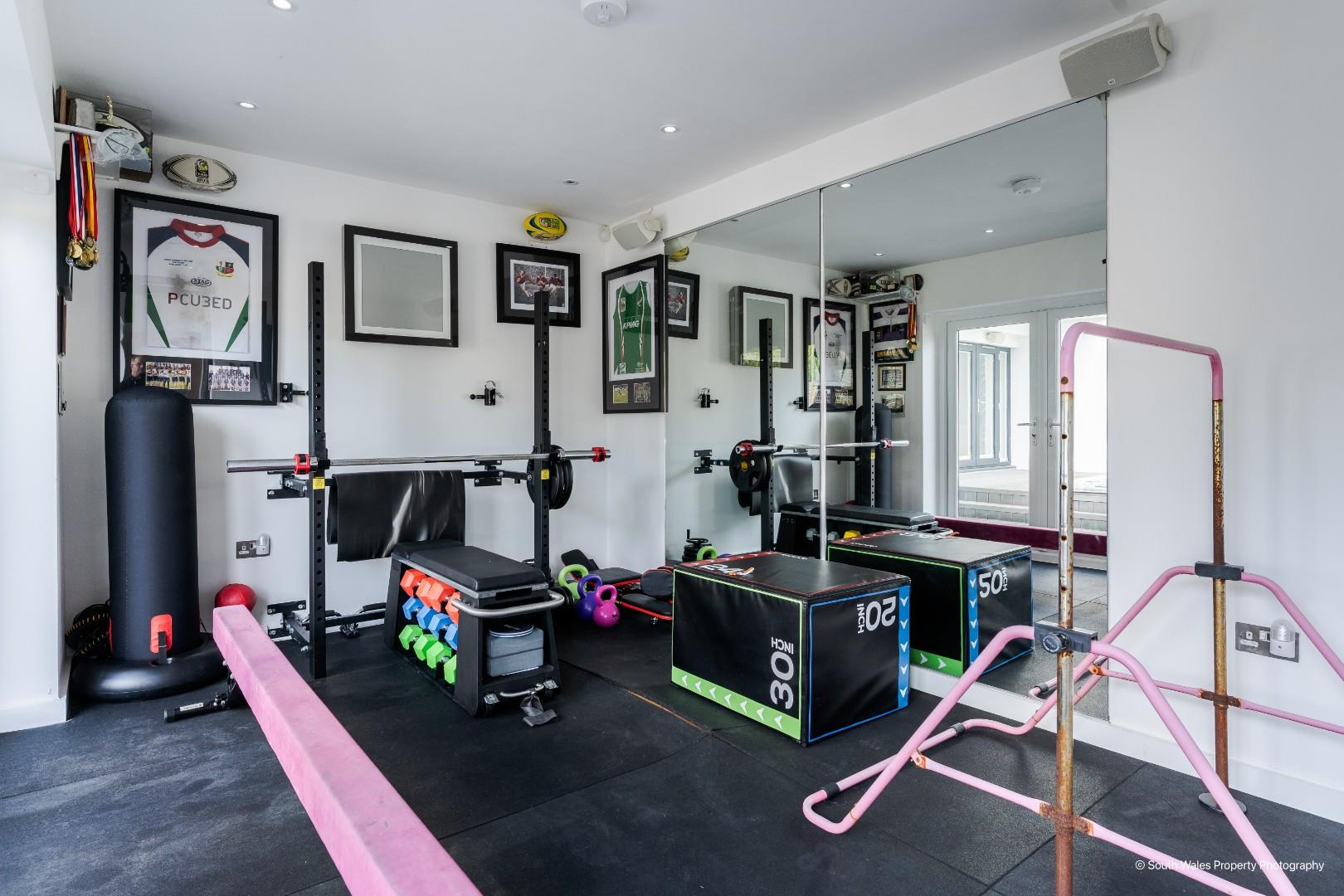 20 Evenlode Avenue, Penarth, CF64 3PD